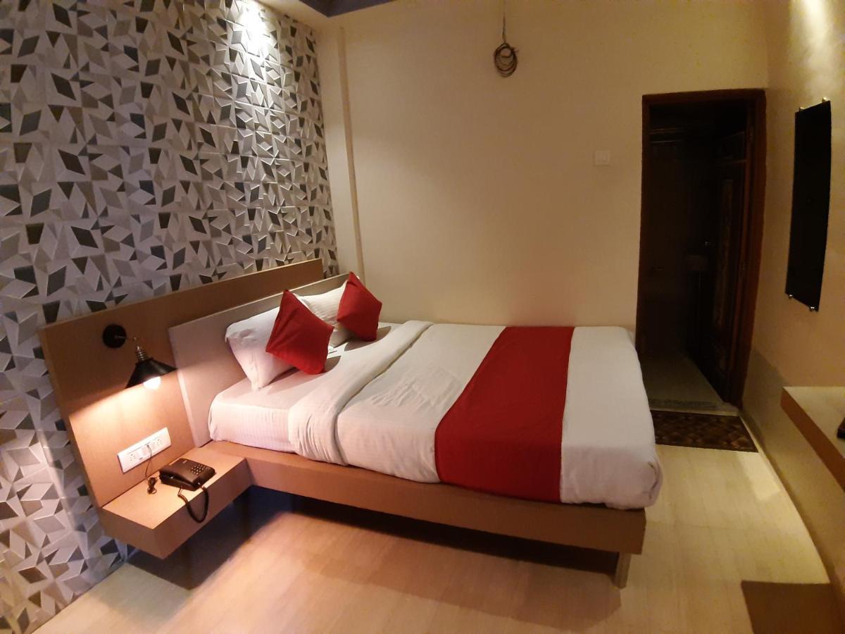 Hotel Great Annapurna Khuldabad Eksteriør bilde