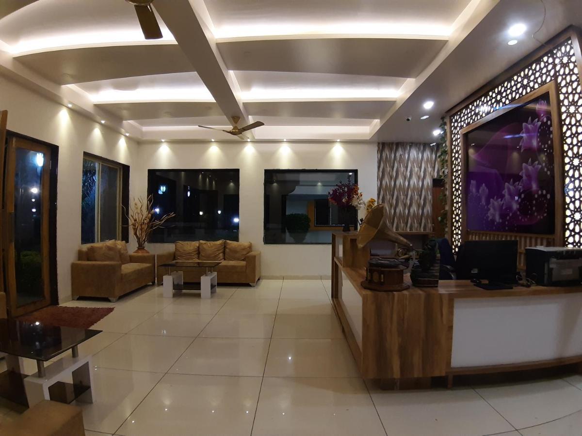 Hotel Great Annapurna Khuldabad Eksteriør bilde